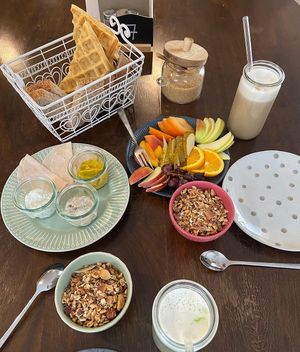  at Bumblebee Cafe in Kandel