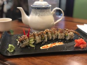 sushi dragon 🌱 at Veggie House in Las Vegas