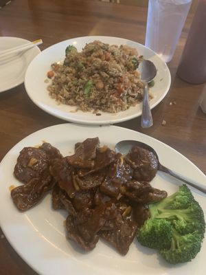 Crispy vegan beef and vegetable fried rice, truly amazing at Veggie House in Las Vegas