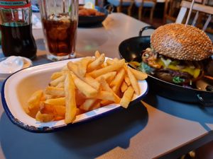 fries at Let‘s be Frank in Vienna