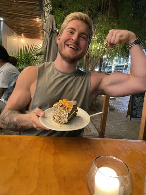 Great cake! You can tell by my face lol  at Salvei in Playa Del Carmen