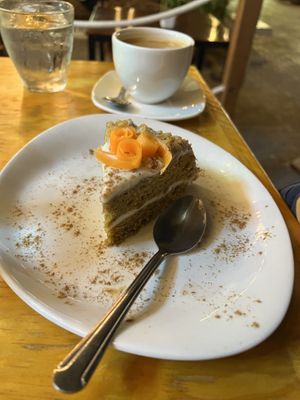 pastel de zanahoria   at Salvei in Playa Del Carmen
