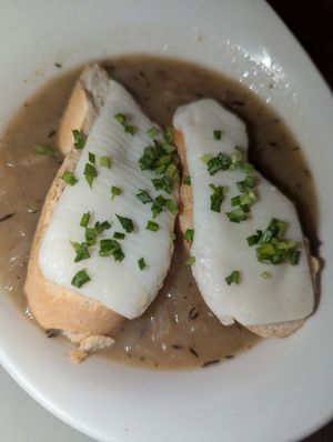 French Onion Soup at Salvei in Playa Del Carmen