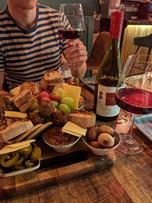 Vegan platter with vegan red house wine at Nott in Edinburgh