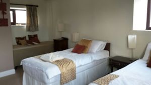 Twin bedroom at Fairfield House in Williton