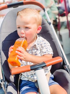Cold pressed juices at The Water Bar in Geneva