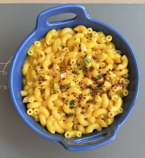 Mac‘n Cheese, disappointing pasta mush😡 at Flora Vegan Cafe in Tamarindo