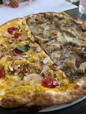 Vegan heura & vegan camperola (shared with my friend) at El Petit Obrador in Girona