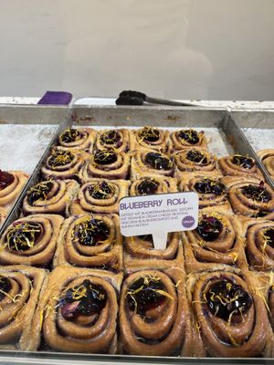 Blueberry roll  at Cinnamood in Dusseldorf