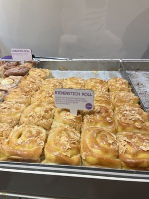 Bienenstich roll  at Cinnamood in Dusseldorf