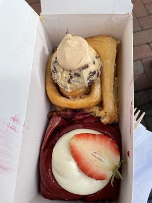   at Cinnamood in Dusseldorf