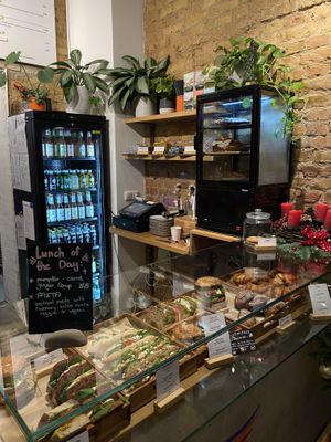 Theke mit veganen Broten  at Cafe Dreifünf in Berlin