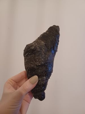 Aktivkohle Croissant at Cafe Dreifünf in Berlin