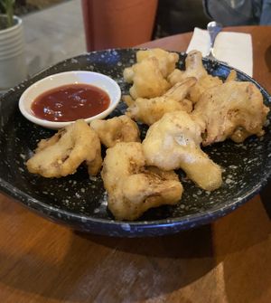“Buffalo” cauliflower wings  at Groove & Greens Café in Nonthaburi