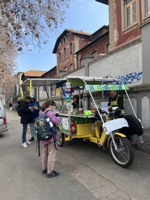 Burghetta  at Burghetta Il Burgher in Bicicletta in Milan