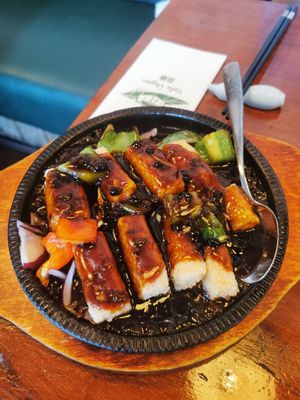 Sizzling fried tofu in black bean sauce (highly recommend this one!) at Tofu Vegan - Spitalfields in East London