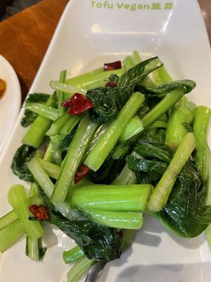 Stir fried veggies in chili  at Tofu Vegan - Spitalfields in East London