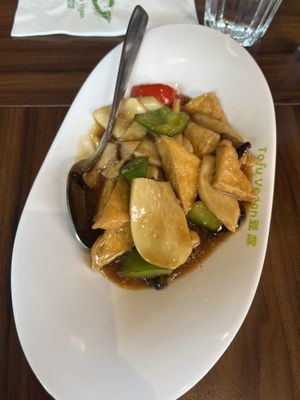 Tofu and king oyster mushroom stir fry   at Tofu Vegan - Spitalfields in East London