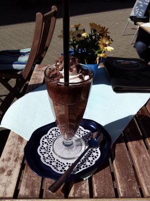 Iced cacoa (vegan) at Café Allerlei in Trier