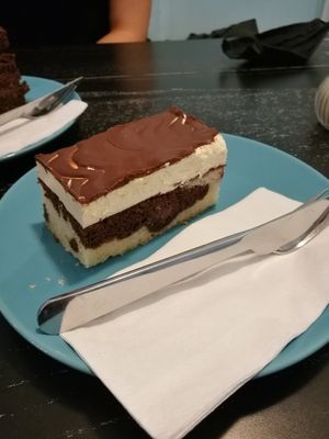 Donauwelle at Café Allerlei in Trier