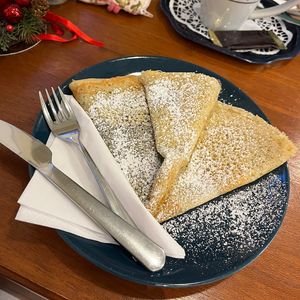 crêpe with chocolate spread, 10/10  at Café Allerlei in Trier