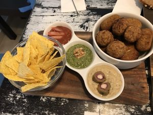 Veggie poppers 12x at Café Allerlei in Trier