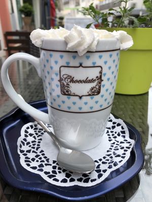 white chocolate with extra cream  at Café Allerlei in Trier