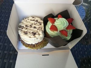 Coffeecake and cupcake at Café Allerlei in Trier
