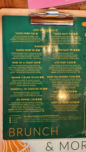 Waffles, tacos, avocato flirt, , not french, keep me warm at M Cafe in Carcavelos