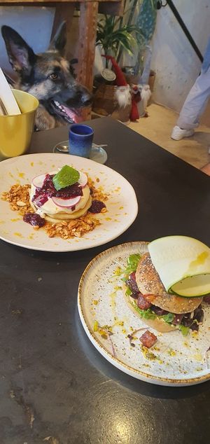  at M Cafe in Carcavelos