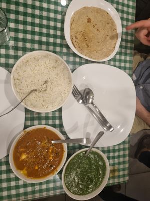 Palak Paneer and Paneer Butter Masala at Coriander in Kochi