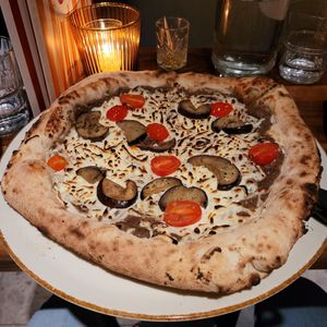  at Vegitalian Pizza Bar in Utrecht