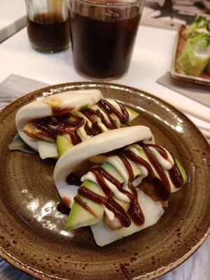Heura Buns at UDON in La Jonquera