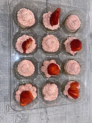 Strawberry cupcakes  at FraNita's Vegan Desserts & Treats in Panama City