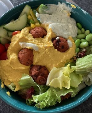 Falafel Box 🌱😍  at Veamo  in Friedrichshafen