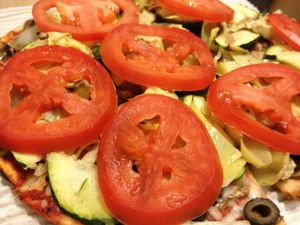 the vegan cheese is so good and the veggies are super fresh at Skipolini's Pizza in Concord