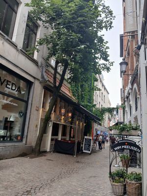  at PARLION in Antwerpen