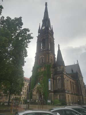  at Lloyd's Café & Bar in Dresden
