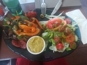  at Lloyd's Café & Bar in Dresden