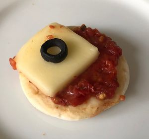 Mini pizza manakish  at Arlequin in Abu Dhabi