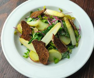 salad of asparagus at Vaust Braugaststatte in Berlin