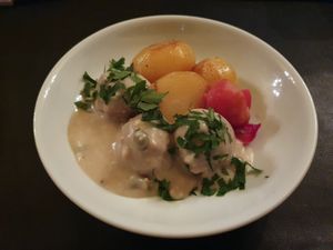 Tempeh Klopse at Vaust Braugaststatte in Berlin