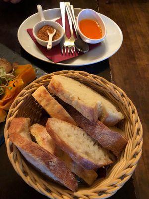 Vesper platter bread at Vaust Braugaststatte in Berlin