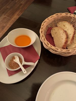 Bread with oil and seasoned salt, very good  at Vaust Braugaststatte in Berlin