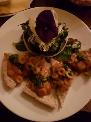 Quiche mit Oliven at Vaust Braugaststatte in Berlin