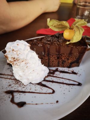 Schokokuchen 😍 at Vaust Braugaststatte in Berlin