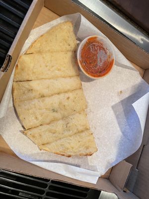 Cheese bread. 🧀 🥖 😋   at Picazzo's Organic Italian Kitchen in Sedona