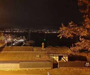 Lake view at Hafenbeiz in Kilchberg