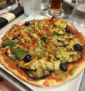 Pizza Hiti   at PPT - L'Aviation - Bar Restaurant de l'aéroport in Faaa