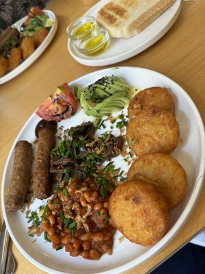 Vegan breakfast   at Oak in Prague